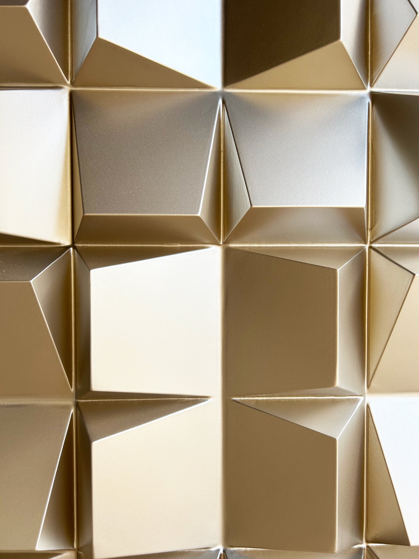 Silent Facets